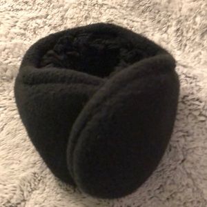 Behind the head earmuffs